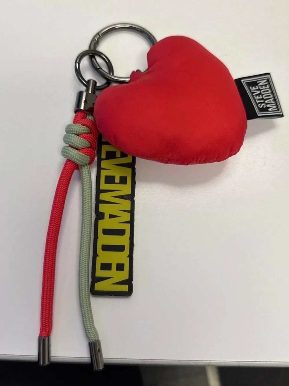Steve Madden NEW 3pc Black with Red Heart bag Charm  Keychain